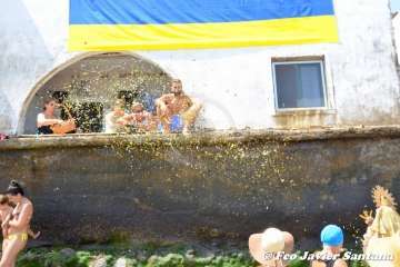Misa y procesión terrestre-marítima de la playa de Ojos de Garza (Foto TA)